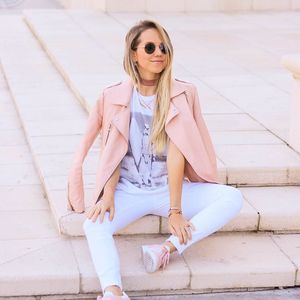 Meet your Posher, Allison